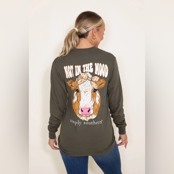Simply Southern Tops - NWT Simply Southern green cow graphic not in the mood phrase long sleeve shirt